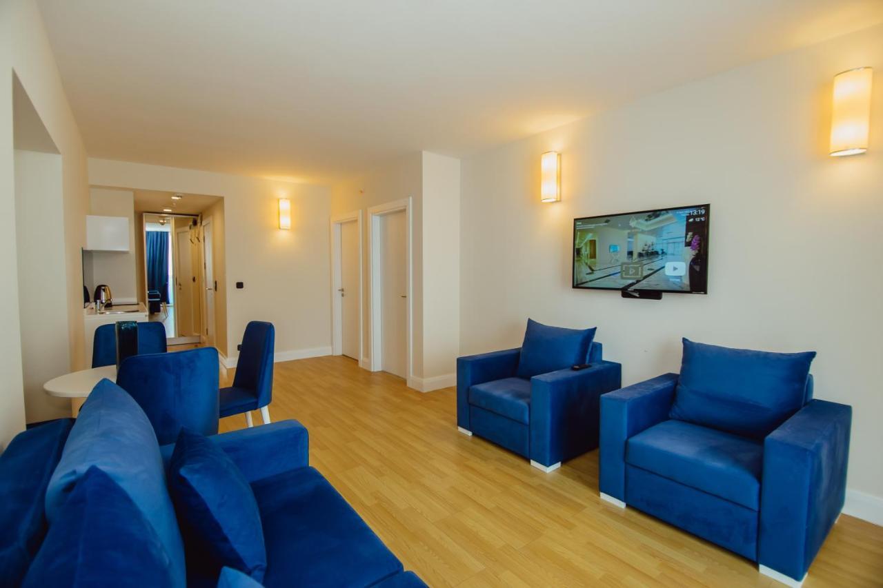 Premium Aparthotel With Sea View Batumi Exterior foto
